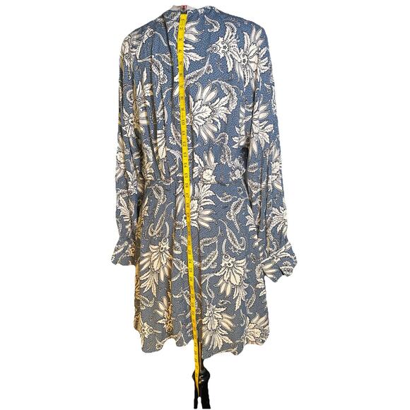 H&M Women's Size Medium Dusty Blue Paisley Long Sleeve Collared Midi Dress NWT - Picture 5 of 8